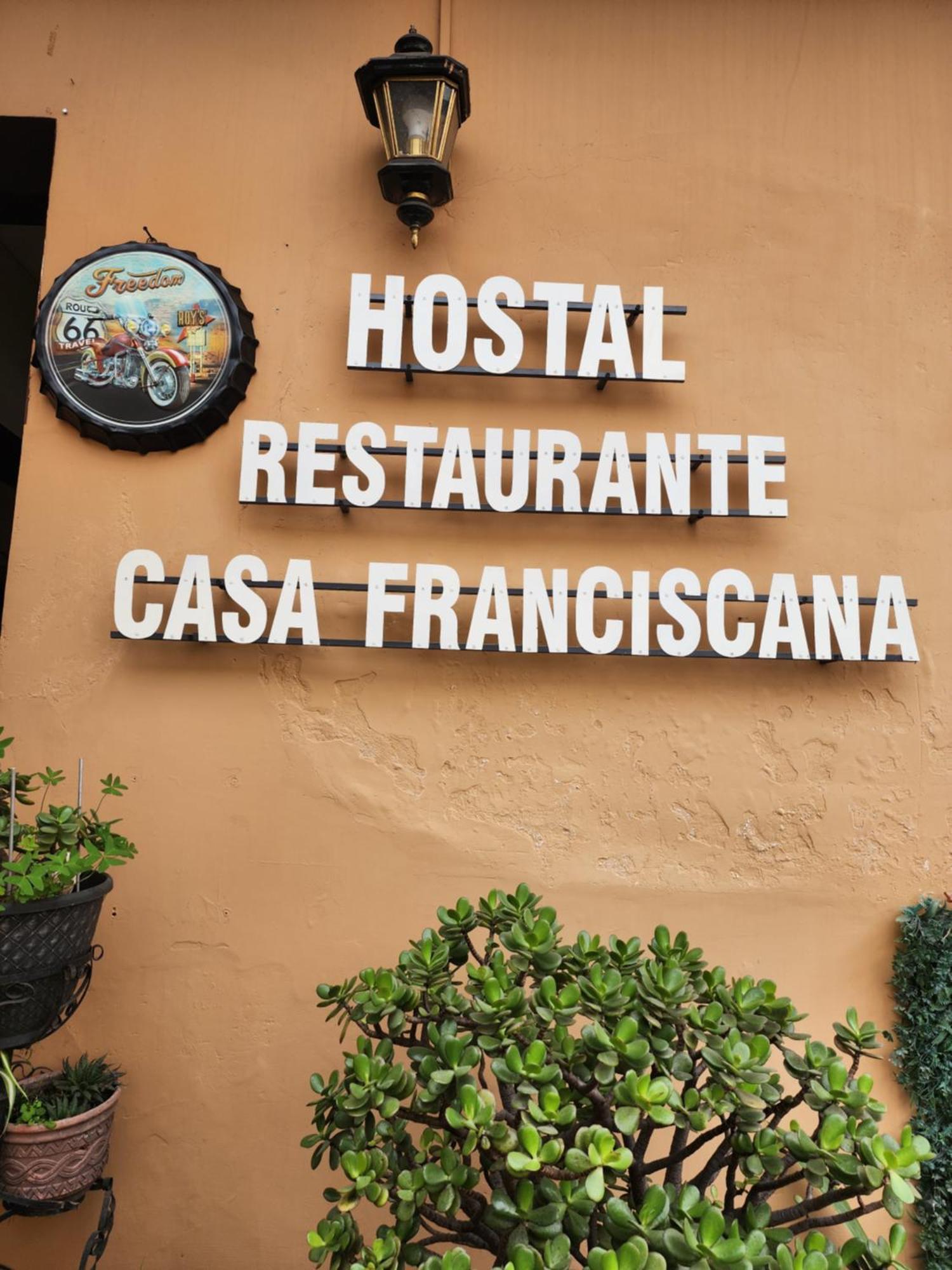 Hotel Casa Franciscana Quito Exteriör bild